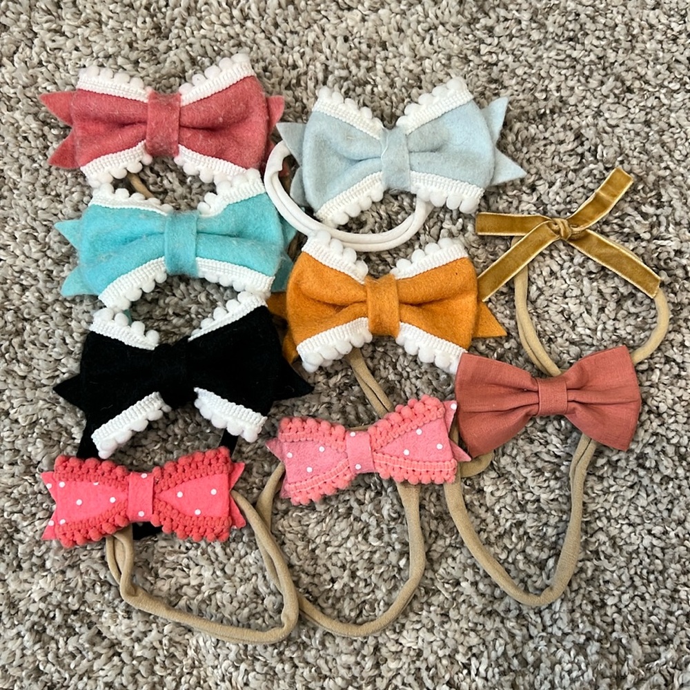 Newborn bows